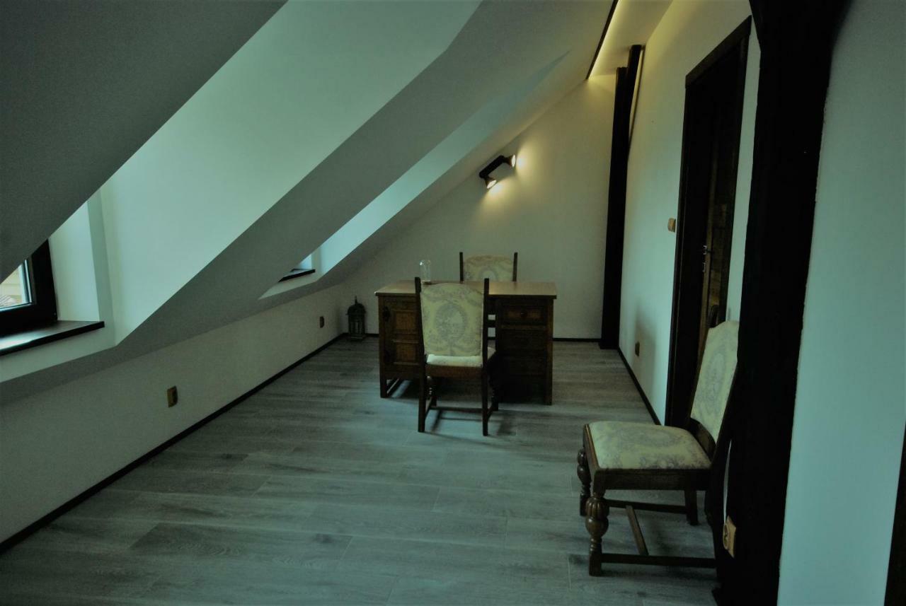 Atticapartment Lublin Eksteriør billede