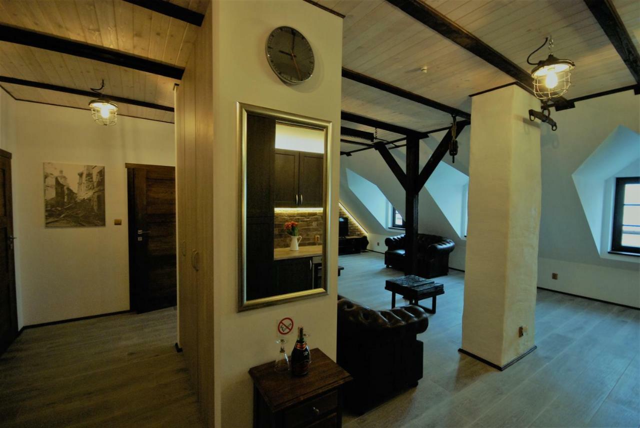 Atticapartment Lublin Eksteriør billede